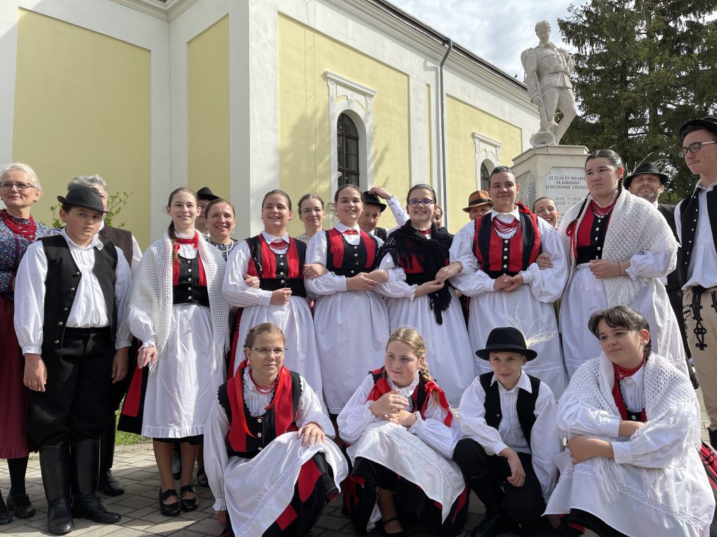 Flashmob az istentisztelet előtt24